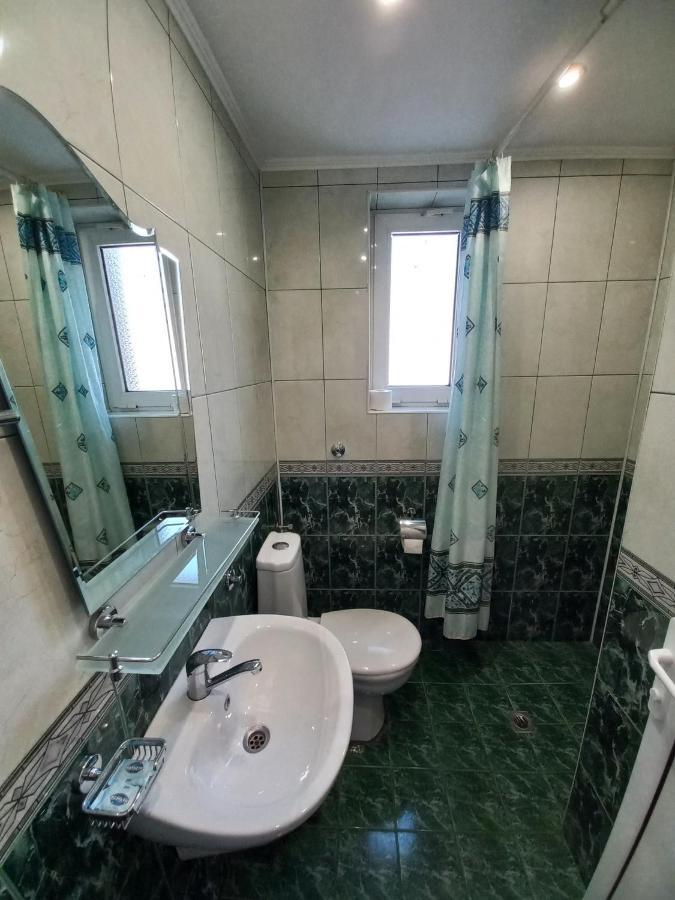Guest House Rona - Free Parking And Sea View Sweti Wlas Exterior foto